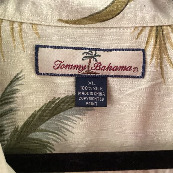 Tommy Bahama 100% Silk Shirt XL Green Palm Tropical Resortwear, Holiday Gift - Picture 6 of 9